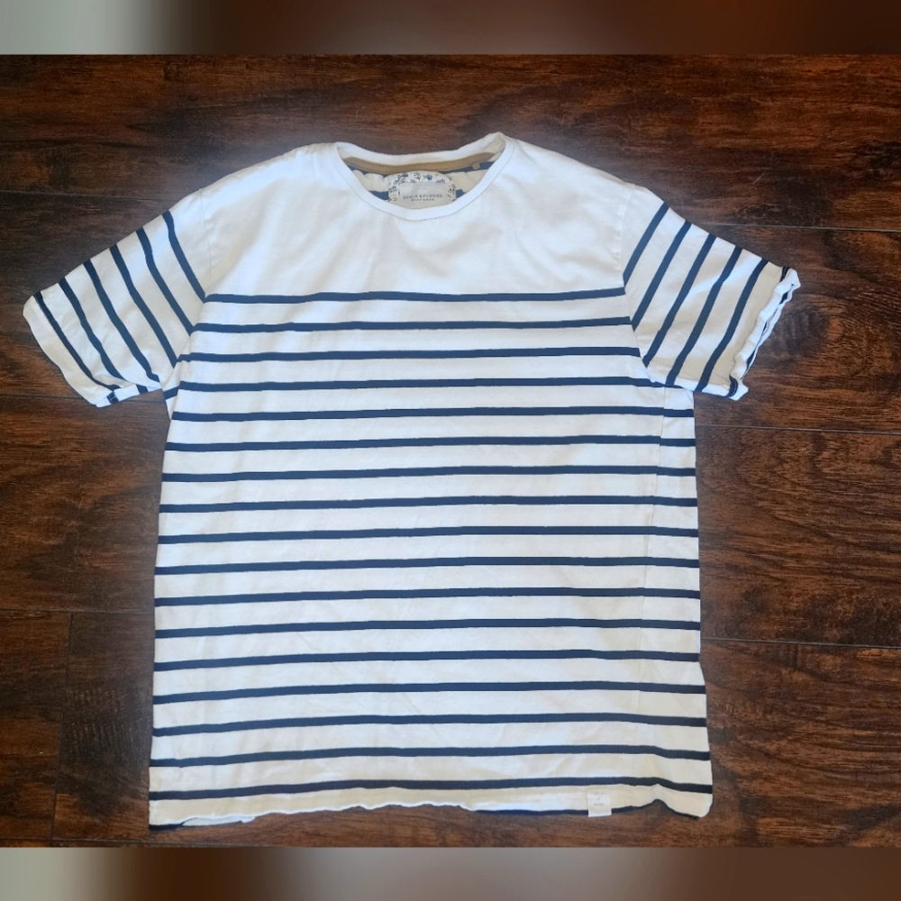 Men's white/blue Striped Denim & Flower T-shirt- Small